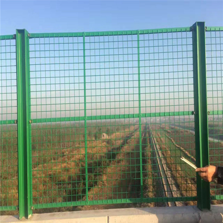 公路、橋梁防落物網(wǎng)